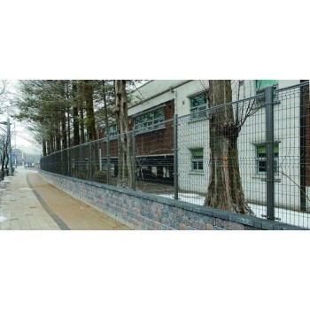 오메가 메쉬휀스